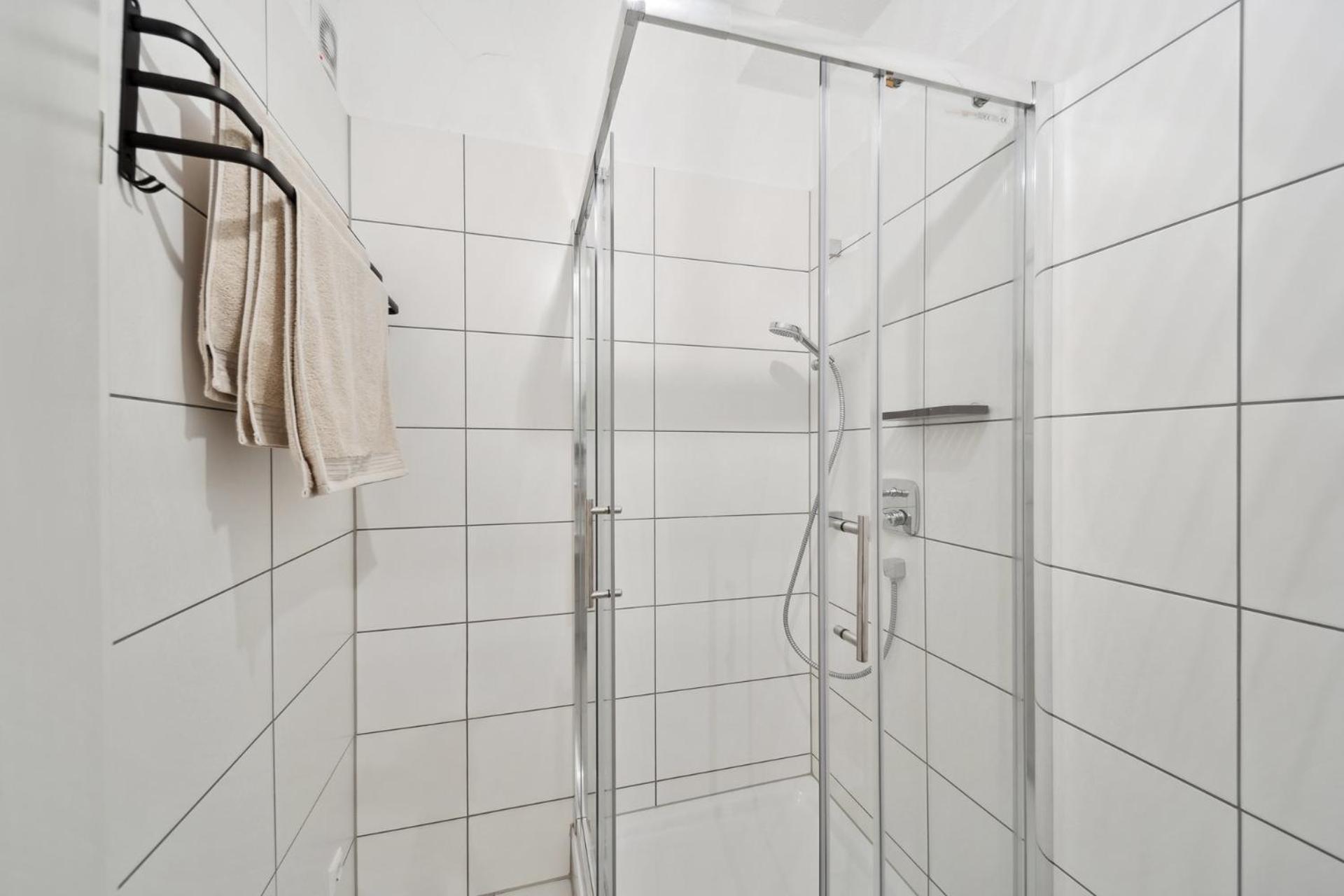 Ruhige Lage, Gute Anbindung, Frisch Renoviert Apartment Fellbach